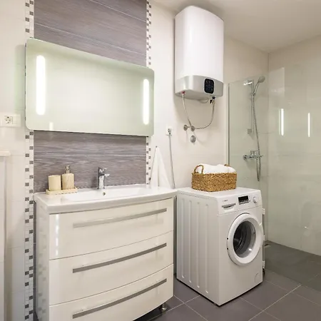 Apartment Olea Podstrana