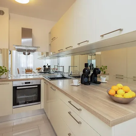Olea Apartment Podstrana