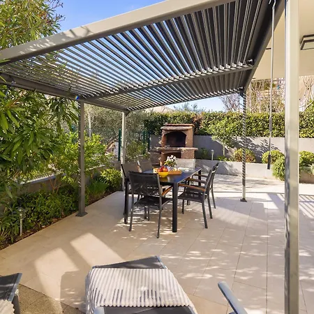 Olea Apartment Podstrana