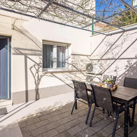 Olea Apartamento *